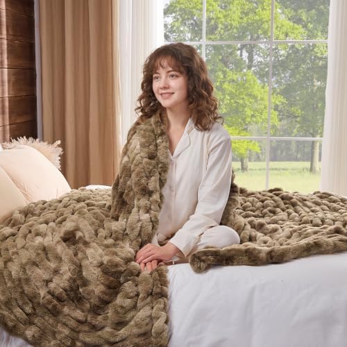 Lotus Karen Faux Fur Throw Blanket, Dual-Sided Soft Ruched Twin