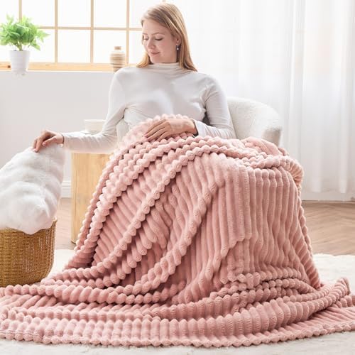 NEWCOSPLAY Fleece Ribbed Cozy Throw Blanket for Couch, Pink, 50"x60"