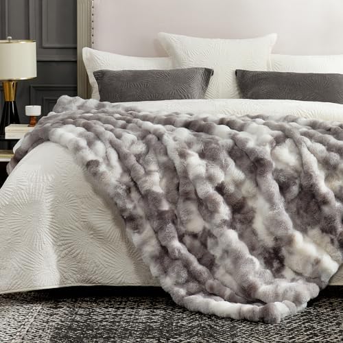 Cozy Bliss Faux Fur Throw Blanket for Couch, Fuzzy Soft Plush Thick