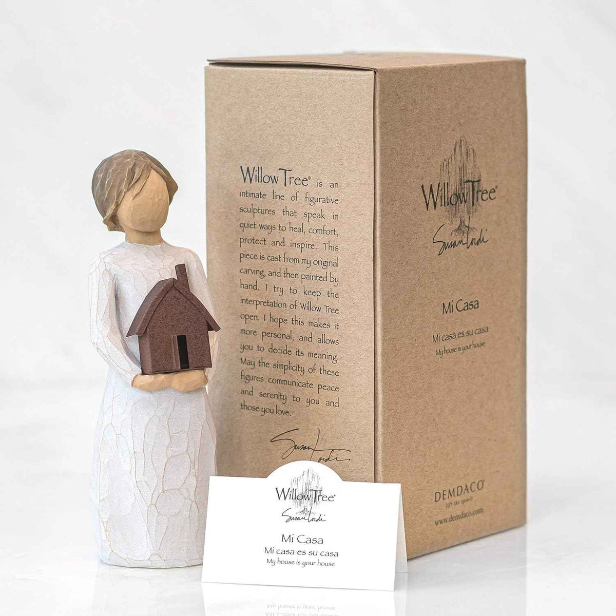 Willow Tree Mi Casa, Sculpted Hand-Painted Figure | Cast from a Susan Lordi Original Carving, Meaningful Gift Celebrating Nature, Family, Home and Belonging, Fitted Gift Box