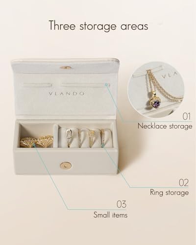 VLANDO Vegan Leather Travel Jewelry Case With Magnetic Closure, Cream