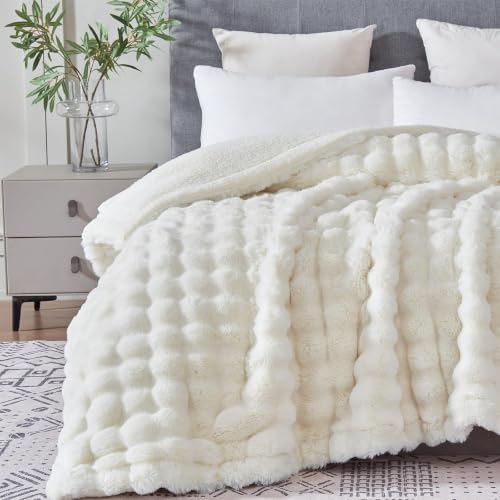 Faux Fur Throw Blanket for Couch, Soft Fuzzy Plush Thick Bubble