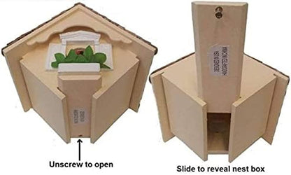 Happy Gardens Christmas Wren Bird House