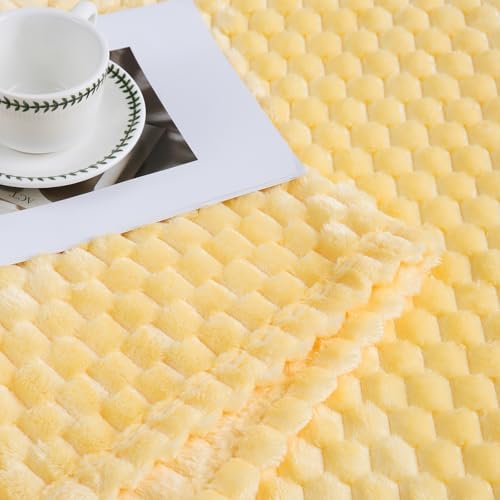 Bnuitland Light Yellow Flannel Throw Blanket (50X40 inches), 300 GSM