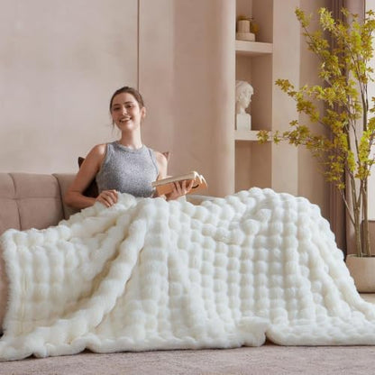 Faux Fur Throw Blanket for Couch, Soft Fuzzy Plush Thick Bubble