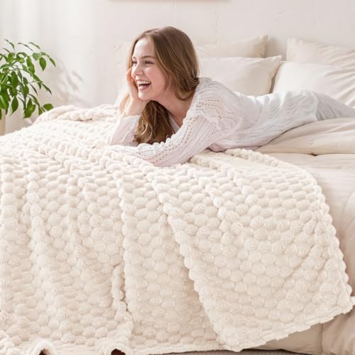 Exclusivo Mezcla Large 3D Fleece Throw Blanket for Couch, Ivory