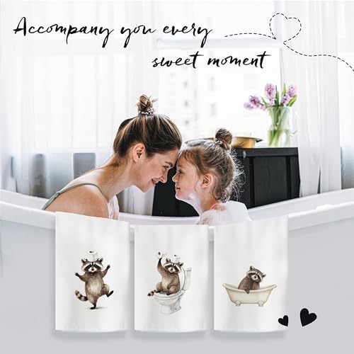 Funny Raccoon Bathroom Hand Towels, Raccoon Lover Gifts, Humor Bathing