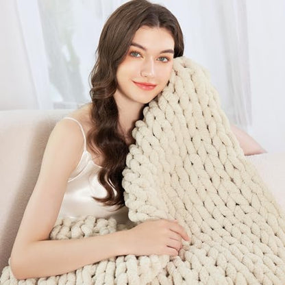 Chunky Knit Blanket Throw for Couch, 51"x63" Chunky Yarn Knitted
