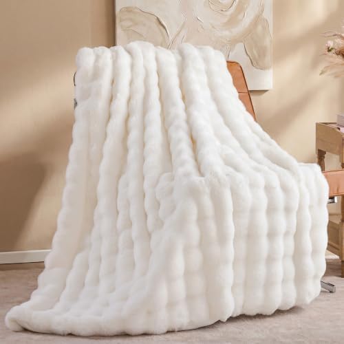 Smoofy Faux Rabbit Fur Throw for Couch - Cream White Bubble Blanket