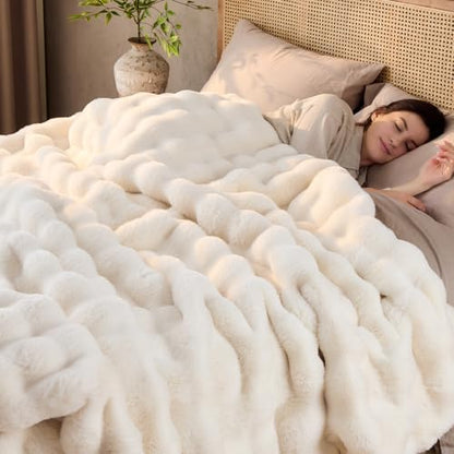 IFNOW Soft Fluffy Faux Fur Throw Blanket for Couch, 50" x60, Cream