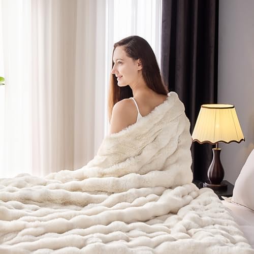 NORD ECO Luxury 1000GSM Faux Rabbit Fur Throw Blanket, Super Heavy