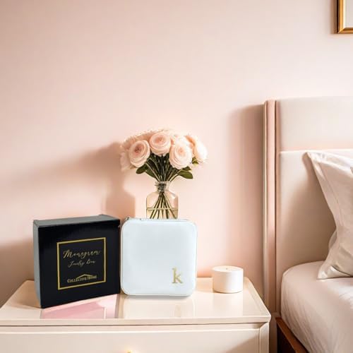 COLLECTIVE HOME - Travel Jewelry Case, Elegant Square Design with Gold