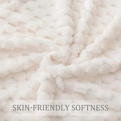 Exclusivo Mezcla Large 3D Fleece Throw Blanket for Couch, Ivory