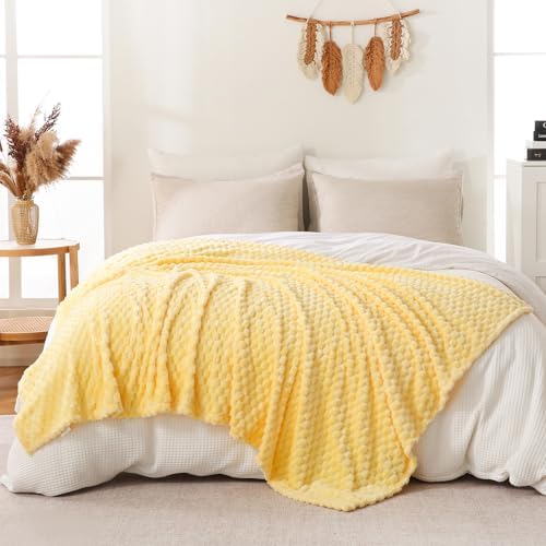 Bnuitland Light Yellow Flannel Throw Blanket (50X40 inches), 300 GSM