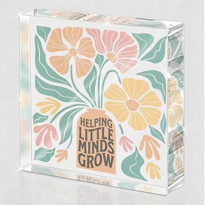 Helping Minds Grow Sign, Teacher Office Decor for Desk, Shelf