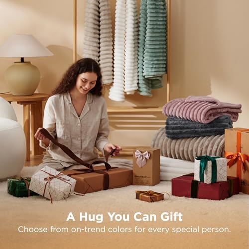 Bedsure Soft Cozy Throw Blanket for Couch Decor Gift Off White 50"x70"