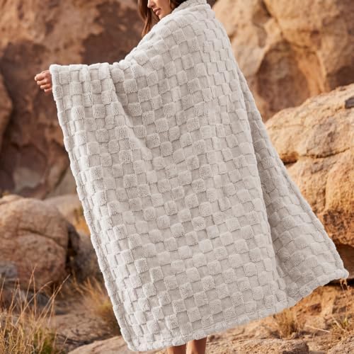 Utopia Bedding Plush Checkered Fleece Blanket Linen Throw, 50x60
