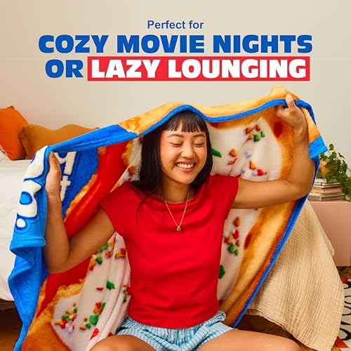 WHAT DO YOU MEME? Cozy Concepts Co. Pop-TartTM Throw Blanket by