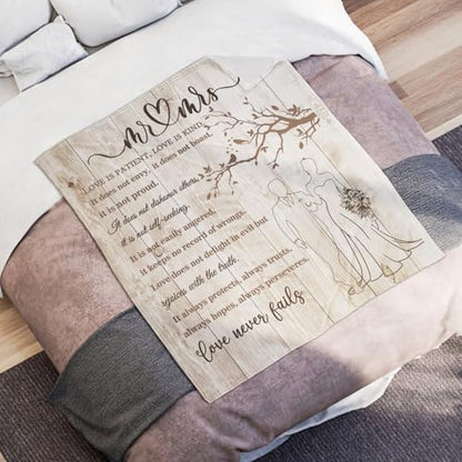 Wedding Gifts for Couples, Bridal Shower Gifts for Bride to Be Soft