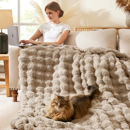 L'AGRATY Faux Rabbit Fur Throw Blanket for Couch, 50'' x 60'', Light