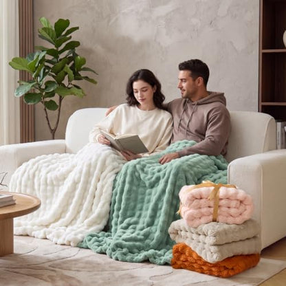 BEDELITE Beige Linen 3D Fleece Bubble Throw Blanket for Couch, 50x60
