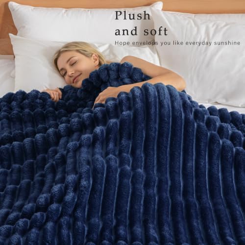 Exclusivo Mezcla Striped Fleece Throw Blanket for Couch, Sofa, Navy