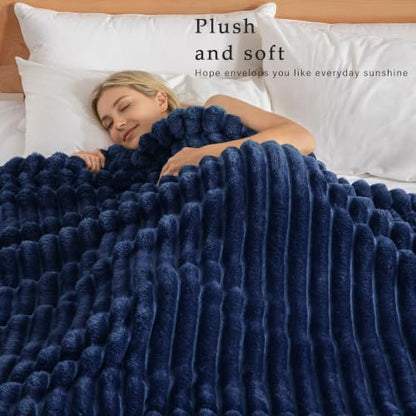 Exclusivo Mezcla Striped Fleece Throw Blanket for Couch, Sofa, Navy