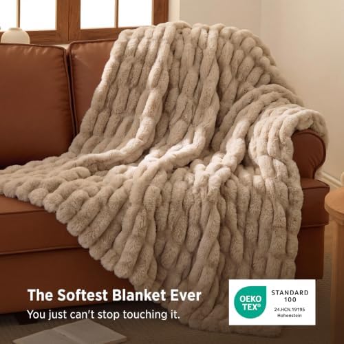 Bedsure Ultra Soft Double-Sided Faux Fur Throw Blanket for Couch