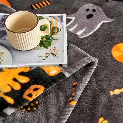 Edenleaf Halloween Blanket with Spooky Pumpkin Bat Ghost Spider Print