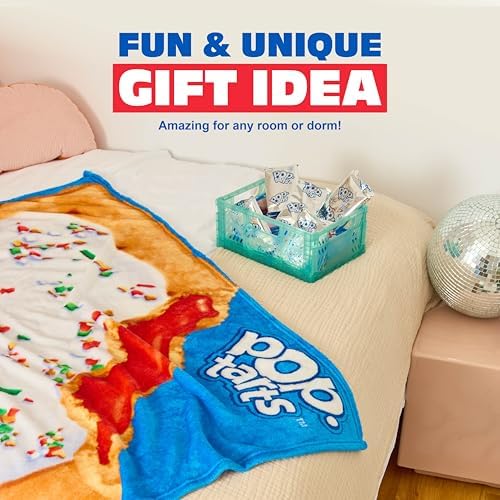 WHAT DO YOU MEME? Cozy Concepts Co. Pop-TartTM Throw Blanket by