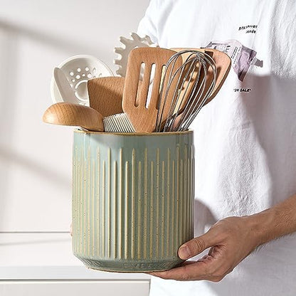 JIEMEI HOME Kitchen Utensil Holder, Ceramic Stable Utensil Crock for
