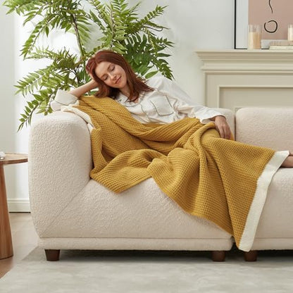 Amélie Home Chenille Throw Blanket, Soft Cozy Waffle Throw for Couch &
