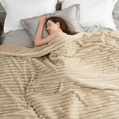 Amélie Home Soft Striped Faux Fur Throw Blanket for Couch, Beige