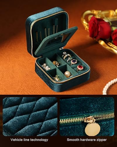 Travel Jewelry Case – Navy Blue Velvet Organizer Adjustable