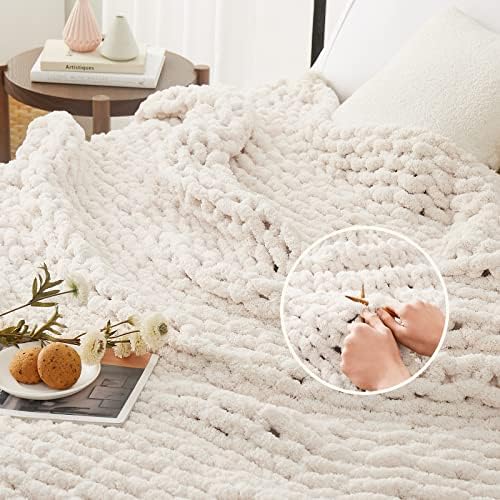 L'AGRATY Chunky Knit Throw Blanket for Couch, 50'' x 60'' Knit Throw