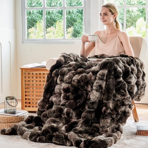 BENVWE Fluffy Faux Fur Throw Blanket for Couch, Soft Plush Thick Cozy