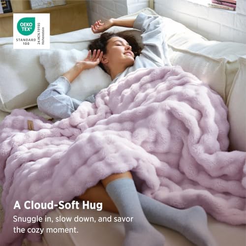 Bedsure Cloud Bubble Throw Blanket, Light Purple Gifts Room Decor