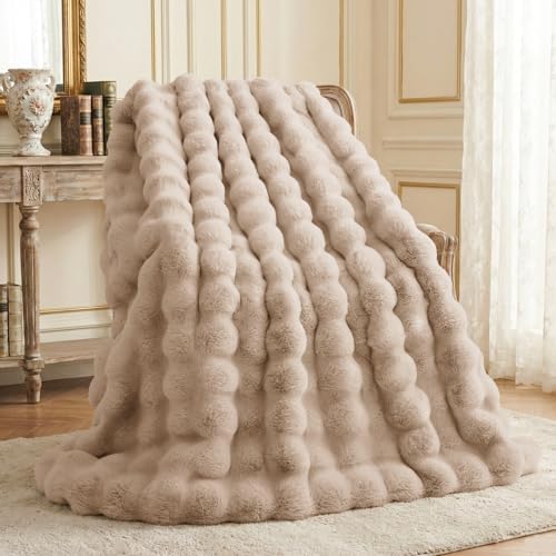 L'AGRATY Faux Rabbit Fur Throw Blanket for Couch, 50'' x 60'', Light