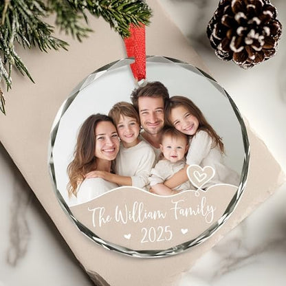 BSQUIELE Personalized Family Glass Ornament 2025 - Personalized