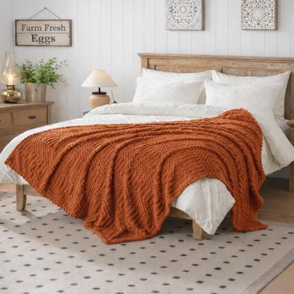 Rust Throw Blanket - Soft & Fluffy Fleece, Cute & Aesthetic, Perfect