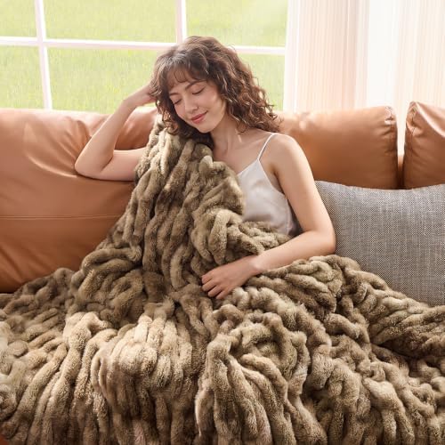 Lotus Karen Faux Fur Throw Blanket, Dual-Sided Soft Ruched Twin