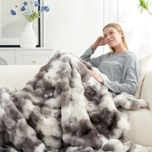 Cozy Bliss Faux Fur Throw Blanket for Couch, Fuzzy Soft Plush Thick