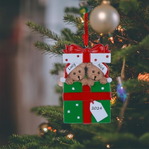 Personalized Couple Christmas Tree Ornament with 2 Bears in a Gift Box