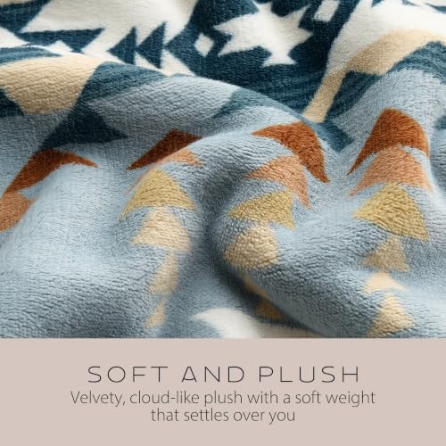 Pendleton Bridge Creek Fleece Throw Blanket for Sofa, 50" x 70", Blue