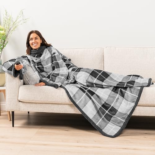 PAVILIA Wearable Blanket with Sleeves and Pocket for Women Men, Sherpa