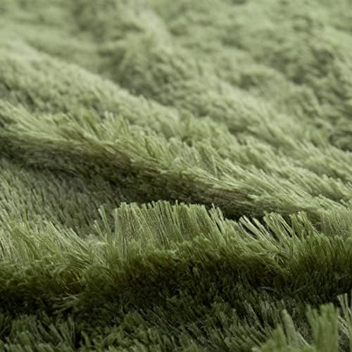 YUSOKI Long Faux Fur Throw Blanket, Olive Green,50" x 60"