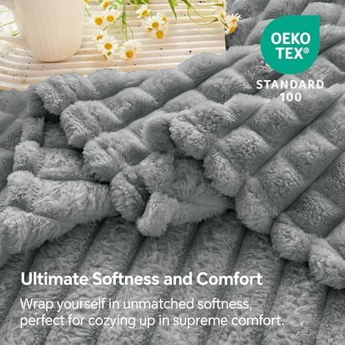 BEDELITE 3D Checked Grey Fleece Throw Blanket for Couch, 50x60 Inches