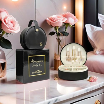 COLLECTIVE HOME - Travel Jewelry Case, Elegant Half-Moon Design with