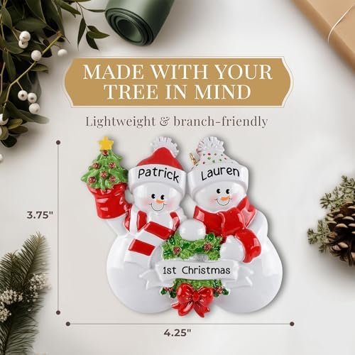 Personalized Couple Ornament 2026 for Family of 2, Snow People in Red