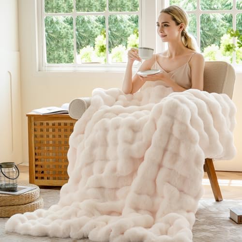 BENVWE Faux Fur Throw Blanket for Couch - Cozy Plush Fluffy Soft Thick